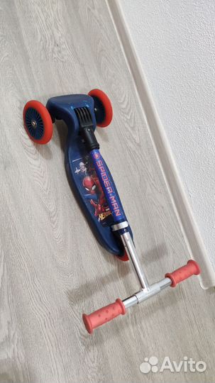 Самокат детский трехколесный складной