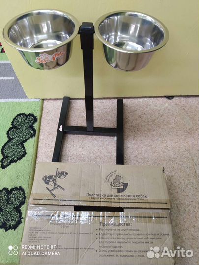 Шлейка, комбез. Миски на подставке для собаки и Пе