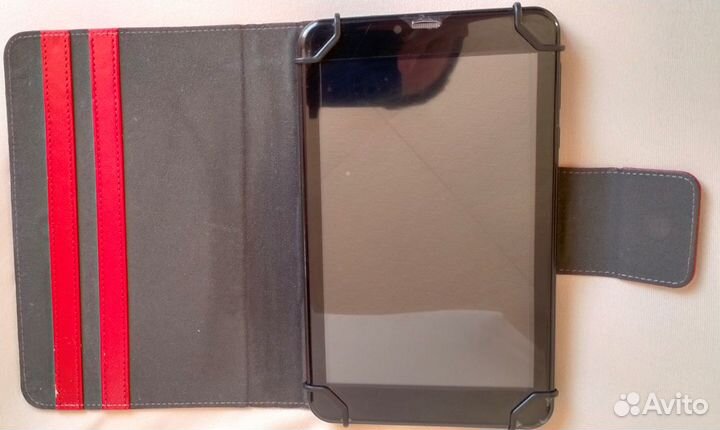 Планшет Digma Plane 7561N 7