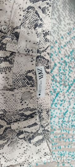 Джинсы zara питон