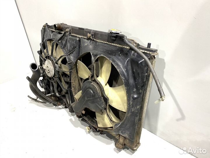 Радиатор диффузор accord 8