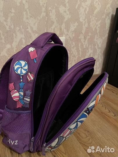 Школьный рюкзак