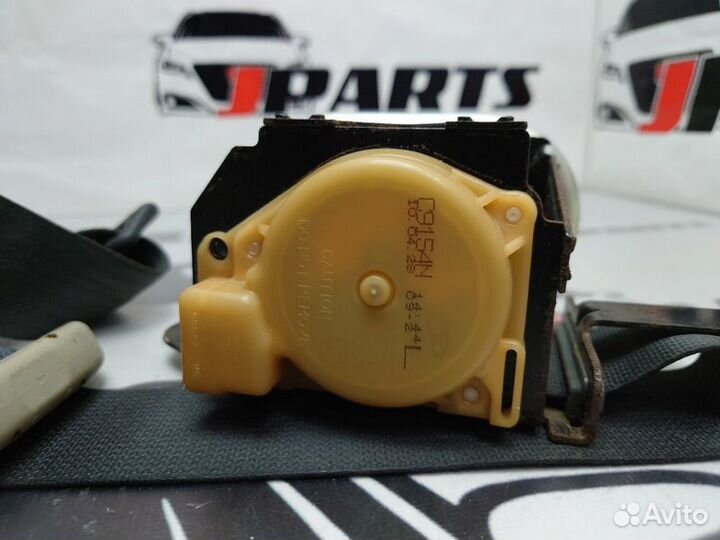 Ремень безопасности передний Suzuki Grand Vitara I