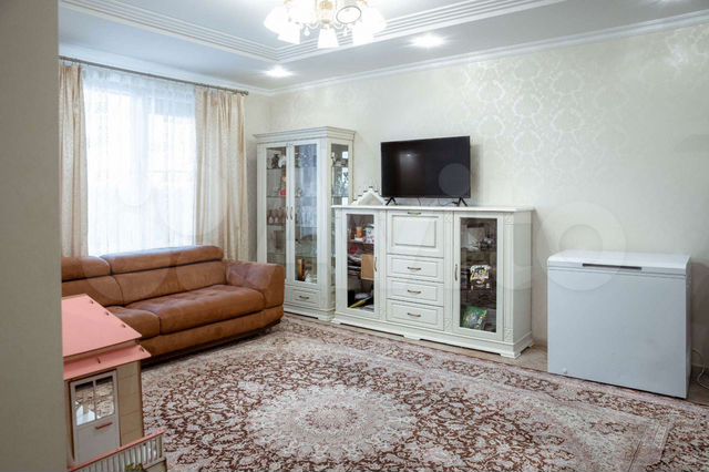 3-к. квартира, 82 м², 9/25 эт.