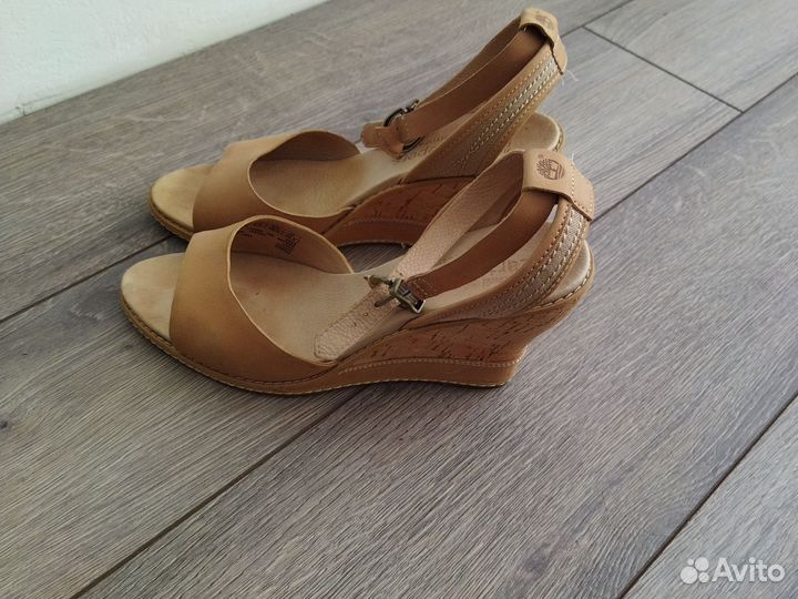 Босоножки натуральная кожа 39