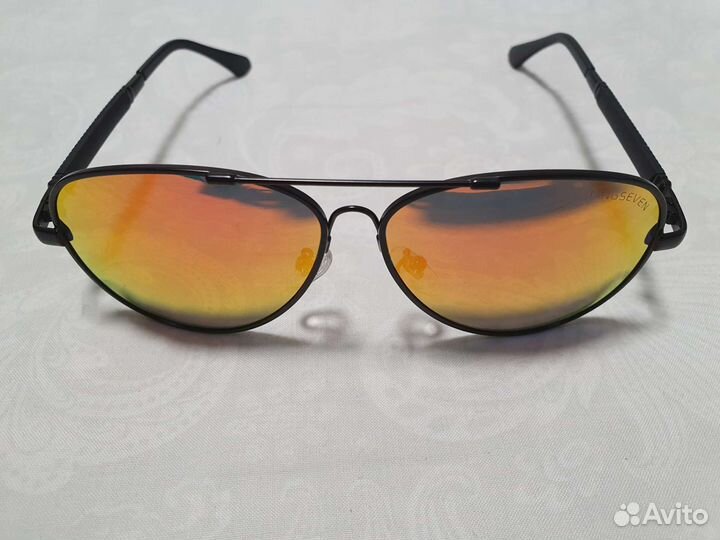Солнцезащитные очки новые