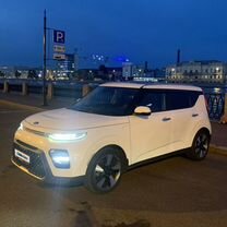 Kia Soul 2.0 AT, 2019, 81 000 км, с пробегом, цена 2 200 000 руб.