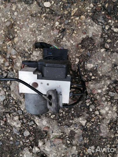 Блок ABS Ауди А4 Б6 8E0614111T