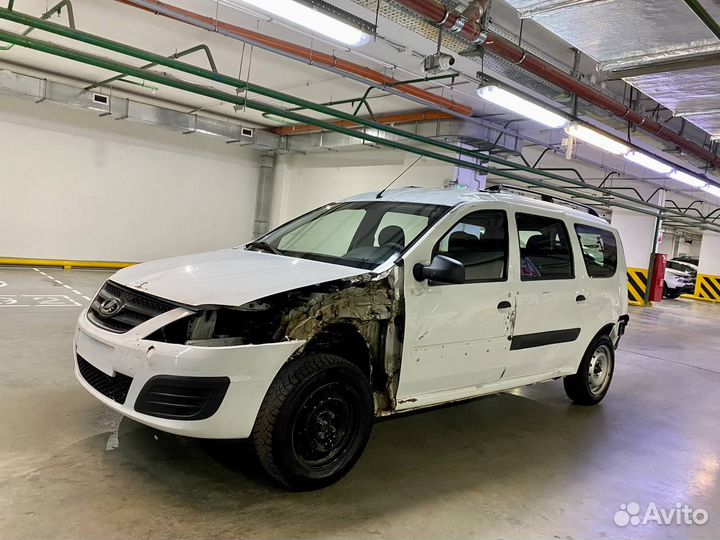 LADA Largus 1.6 МТ, 2019, битый, 72 330 км