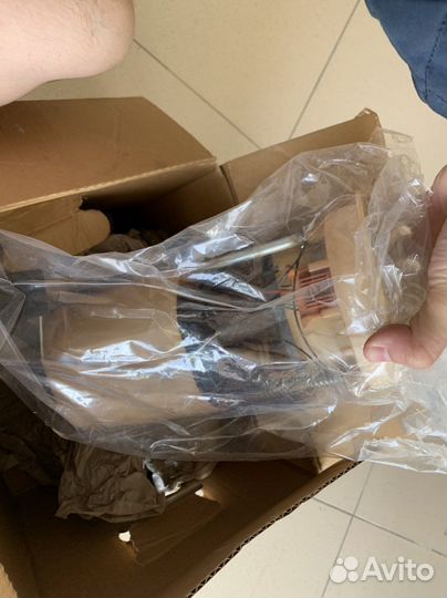 Насос топливный от Volvo S80 II