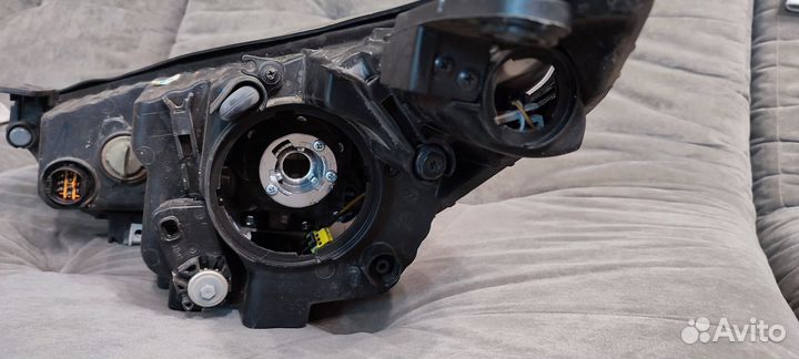 Hyundai ix35 фара правая