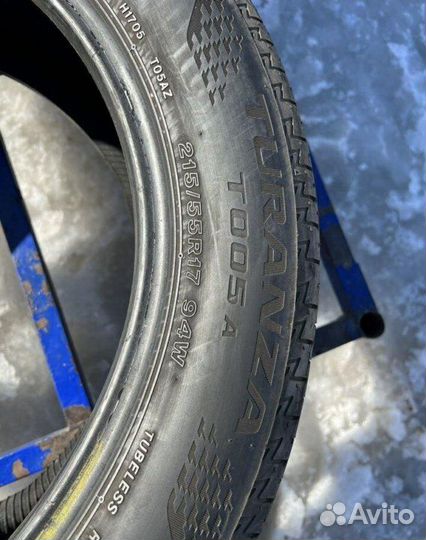 Bridgestone Turanza T005A 215/55 R17