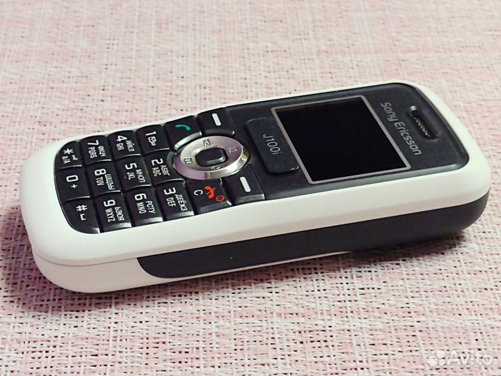 Sony Ericsson J100i