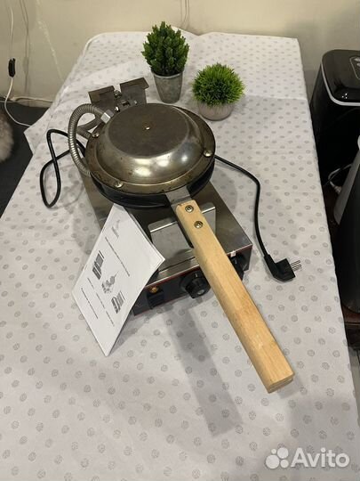 Вафельница для гонконгских вафель