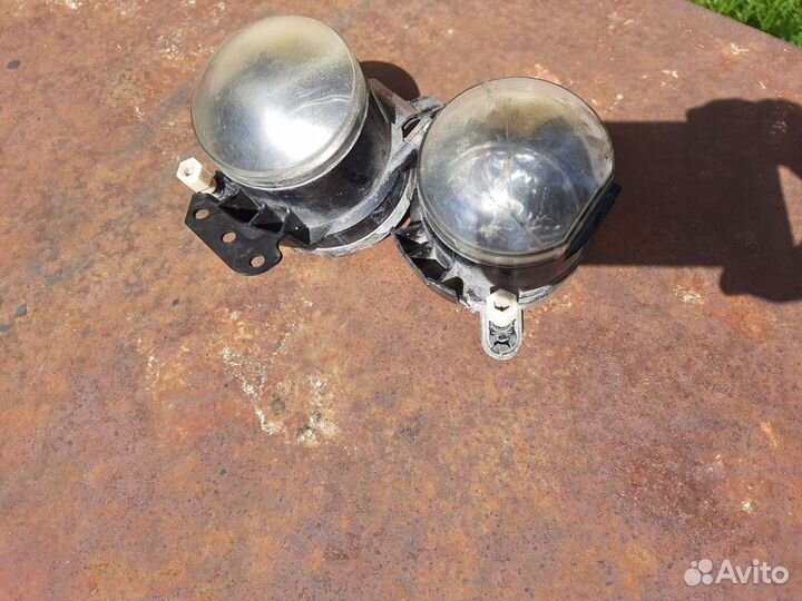 Протмвотуманные фары BMW