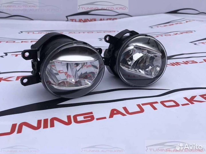 Противотуманные фары Toyota Lexus