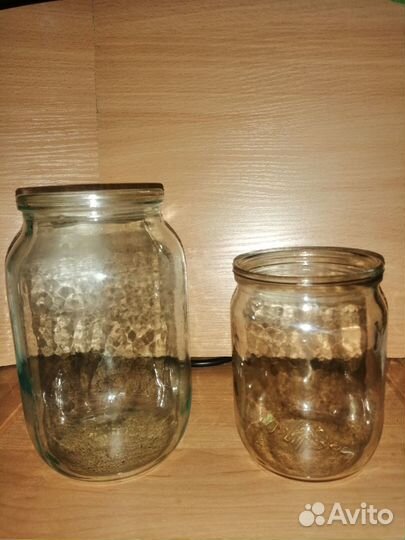 Банки стеклянные. Несколько штук