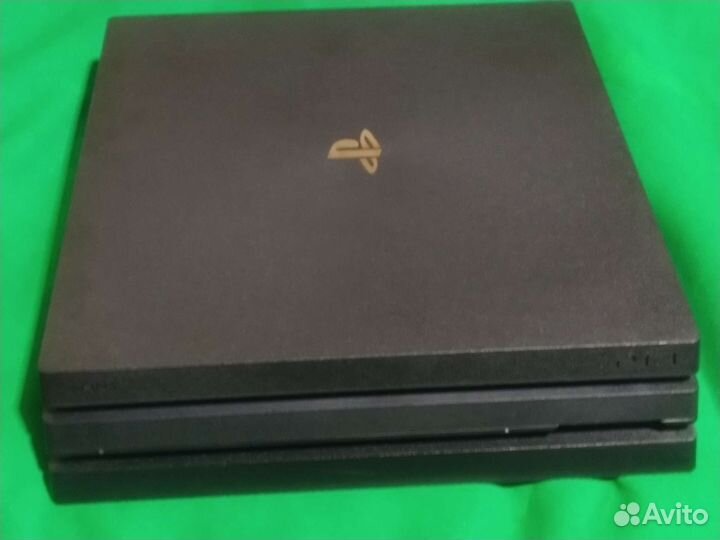 Sony PS4 PRO, 3рев. CUH-7208B, 1tb,1дж
