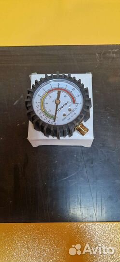 Манометр для шин