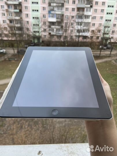 iPad 4 64гб, поддежрка сим карты