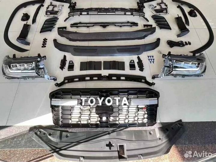 Комплект рестайлинга из Toyota LC200 в TLC300