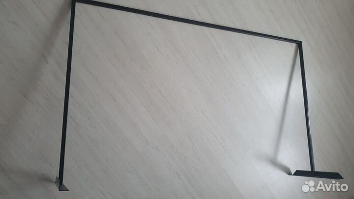 Вешалка напольная для одежды