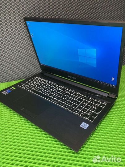 Ноутбук i7 10th/GTX1650