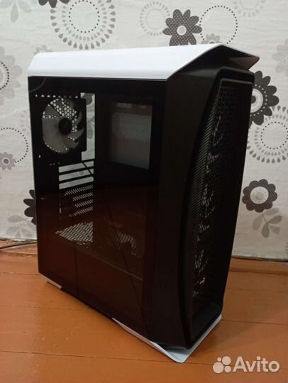 Корпус AeroCool Aero One Frost