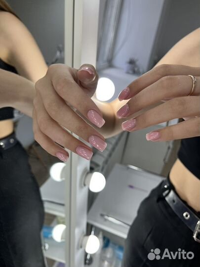 Маникюр с покрытием гель лаком