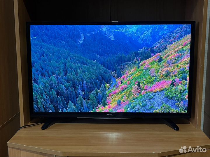 Телевизор SMART tv dexp