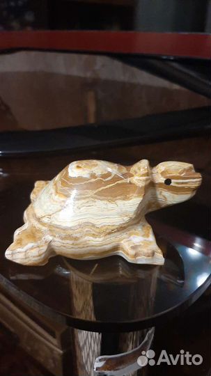 Статуэтки фигурки из оникса