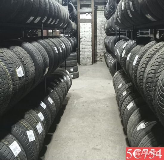 Kumho Sense KR26 215/55 R17 92P