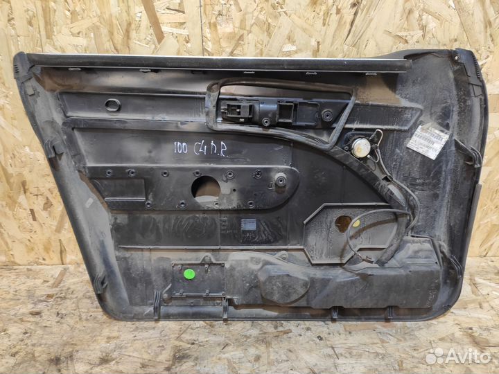 Карта передней правой двери Audi 100 C4