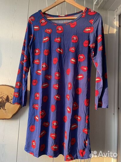 Платье губы