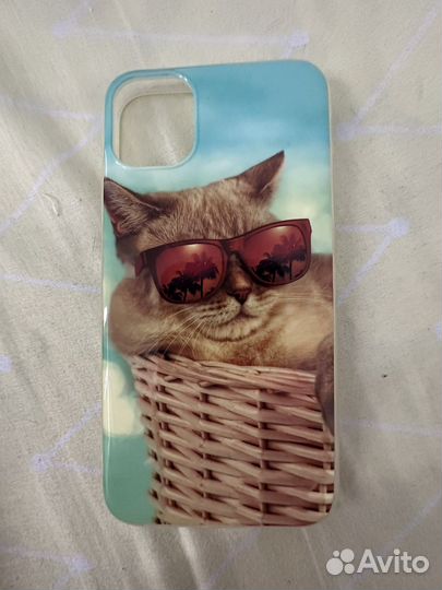 Чехол на iPhone 11