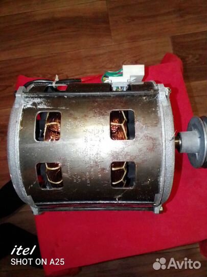 Двигатель на стиральную машину Ардо