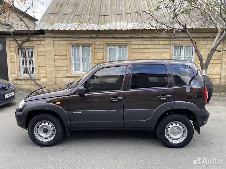 Chevrolet Niva 1.7 МТ, 2010, 196 000 км