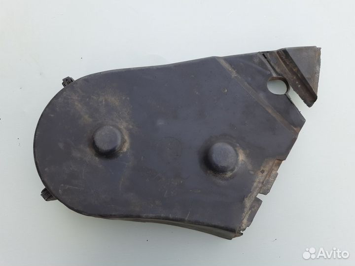 Кожух ремня грм верхний Volkswagen Passat B3