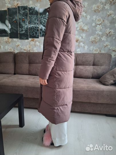 Пуховик женский 42 44