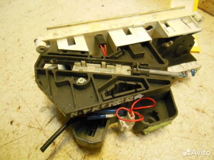 Блок управления климатической установкой Nissan Pr