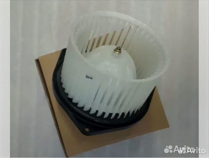 Вентилятор печки Митсубиси Лансер 10