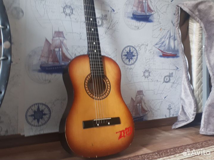 Акустическая гитара бу