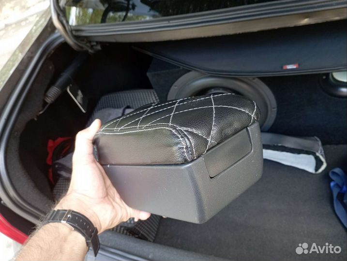 Подлокотник на приору