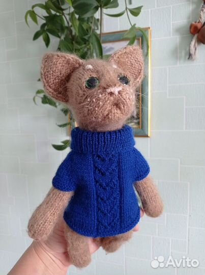 Кот вязаный спицами