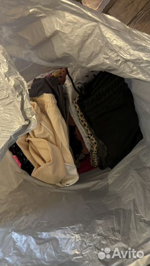 Одежда для девочки пакетом 98,110.116,122