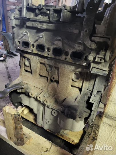 Двигатель k4m