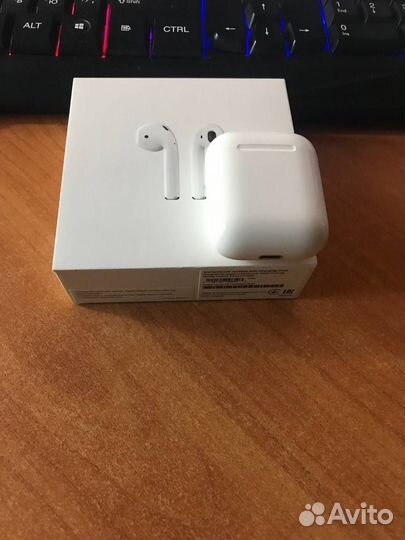 Продам наушники AirPods 2