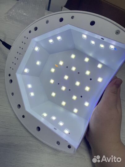 Лампа для маникюра