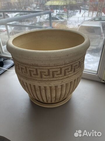 Горшок цветочный Ионик