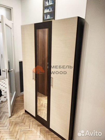 Шкаф распашной